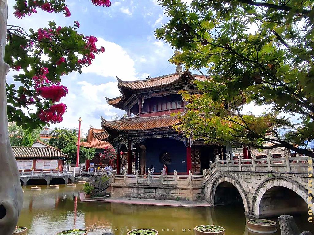 KUNMING - Temple YUANTONG - 33.jpg